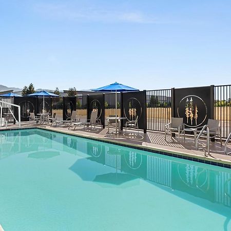 Holiday Inn Express & Suites - Ukiah By Ihg エクステリア 写真