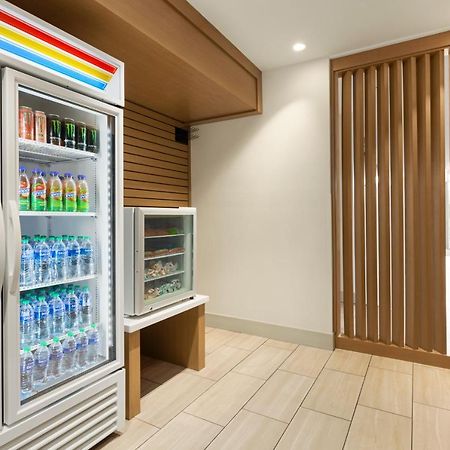 Holiday Inn Express & Suites - Ukiah By Ihg エクステリア 写真