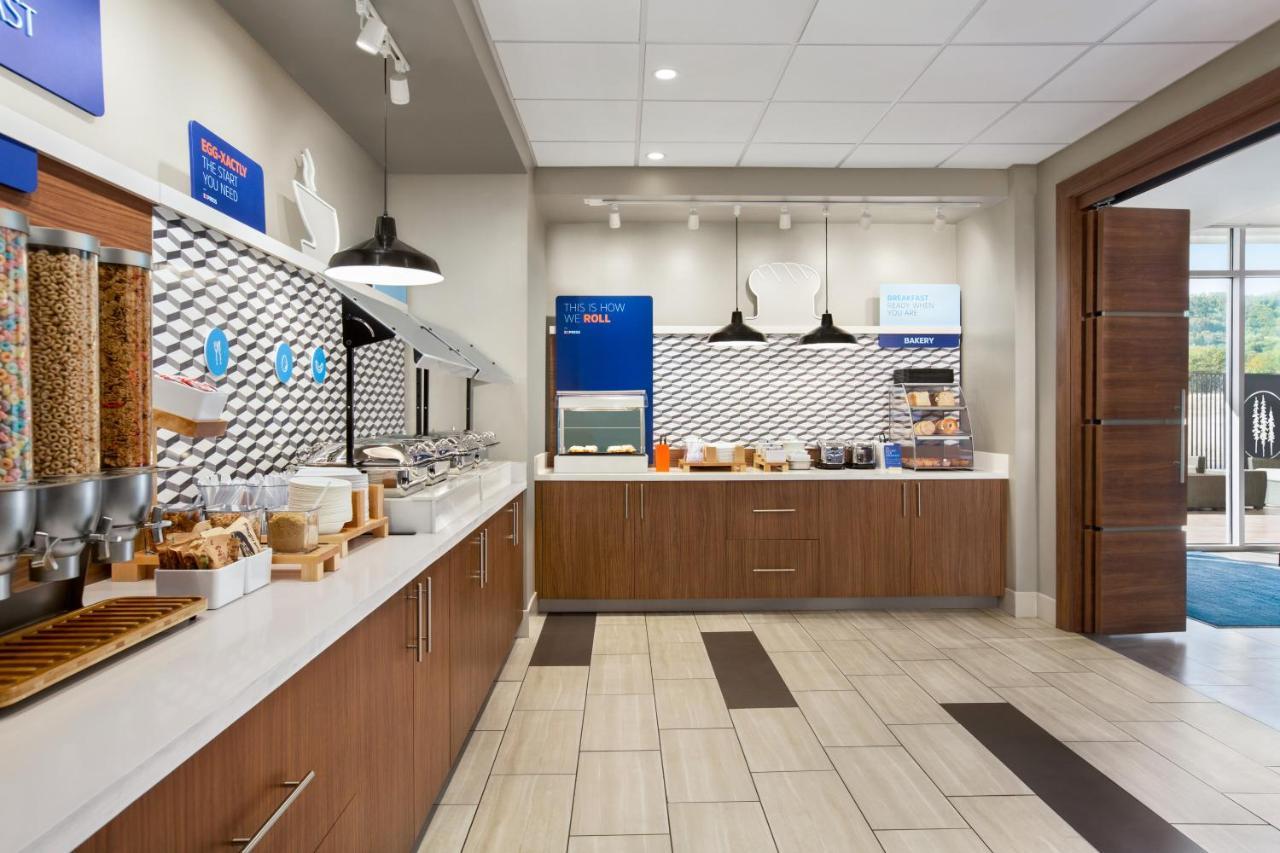 Holiday Inn Express & Suites - Ukiah By Ihg エクステリア 写真
