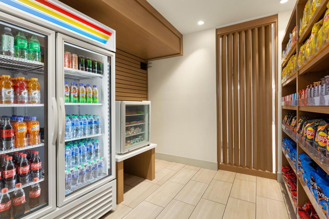 Holiday Inn Express & Suites - Ukiah By Ihg エクステリア 写真