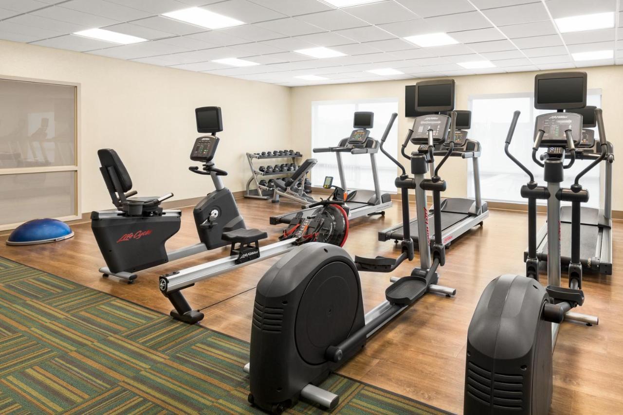 Holiday Inn Express & Suites - Ukiah By Ihg エクステリア 写真
