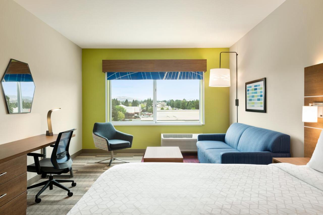 Holiday Inn Express & Suites - Ukiah By Ihg エクステリア 写真
