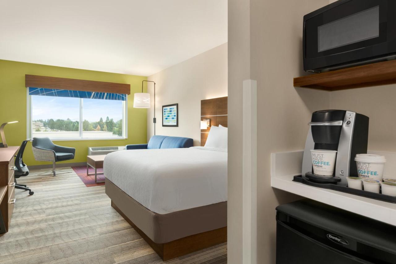 Holiday Inn Express & Suites - Ukiah By Ihg エクステリア 写真
