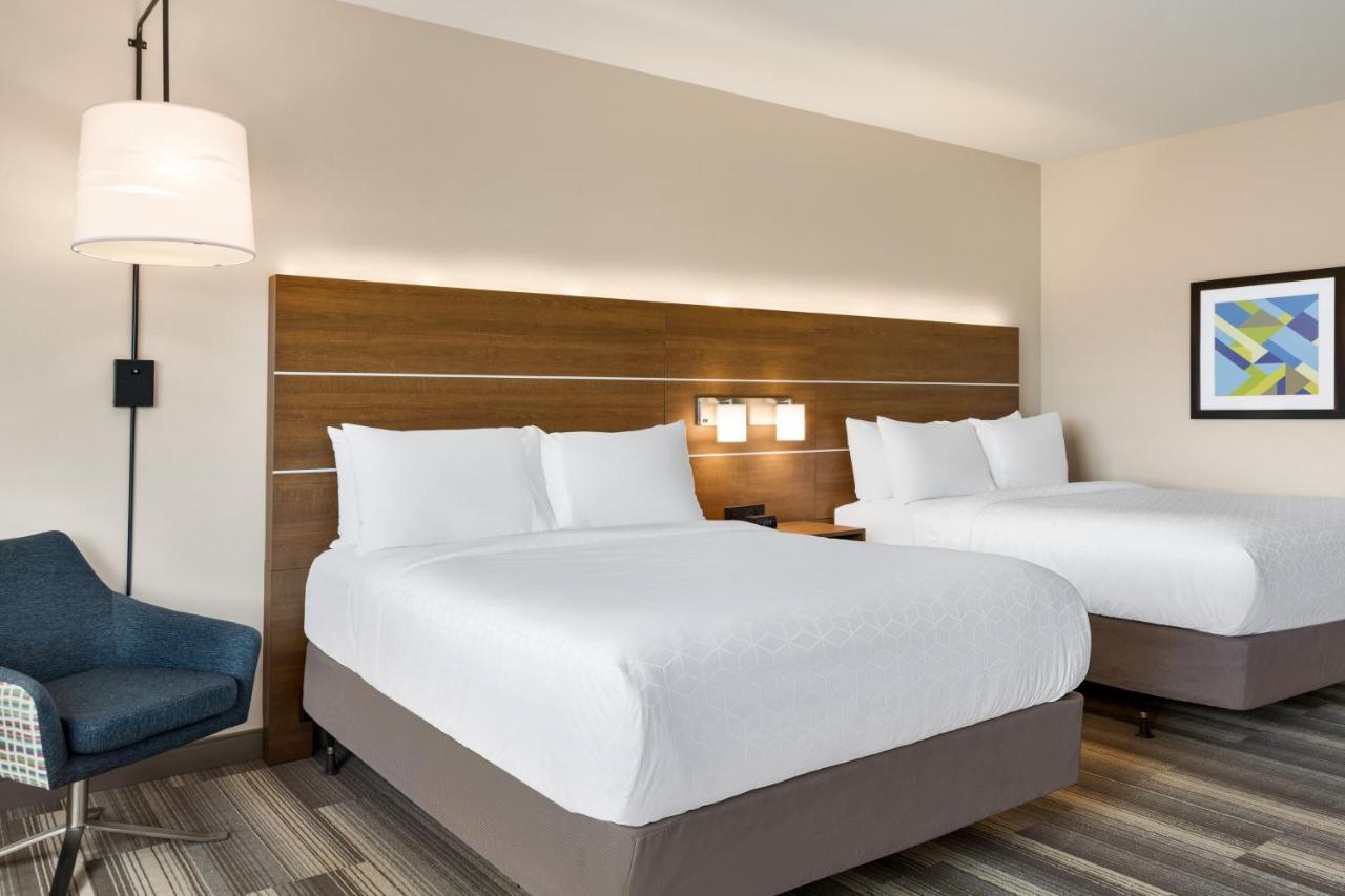 Holiday Inn Express & Suites - Ukiah By Ihg エクステリア 写真